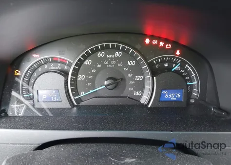 2015 Toyota Camry Le z USA, uszkodzony, nr VIN 4T1BF1FK2FU022259